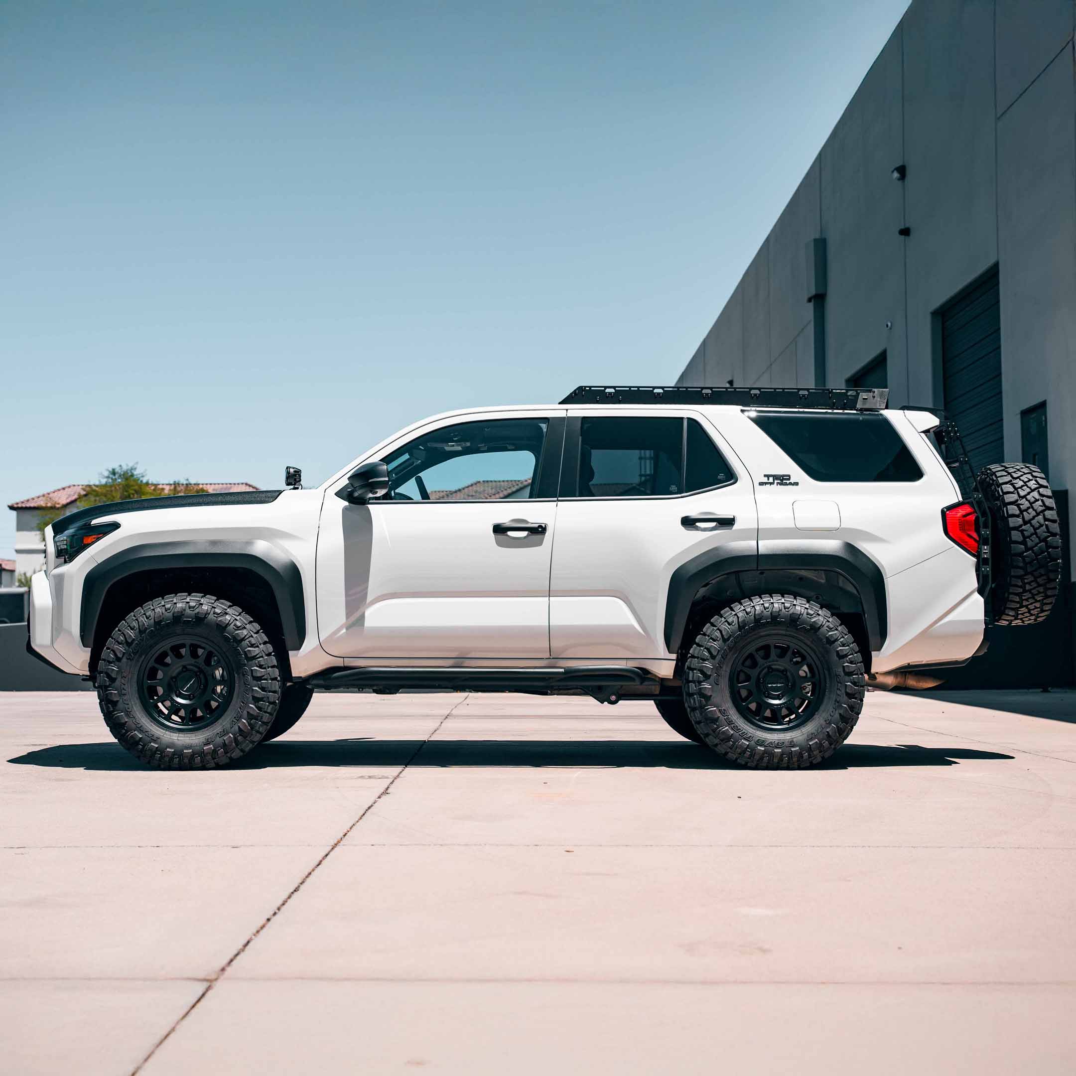 2025-2026 Toyota 4Runner (6th Gen) 3/4 Roof Rack - Image 8