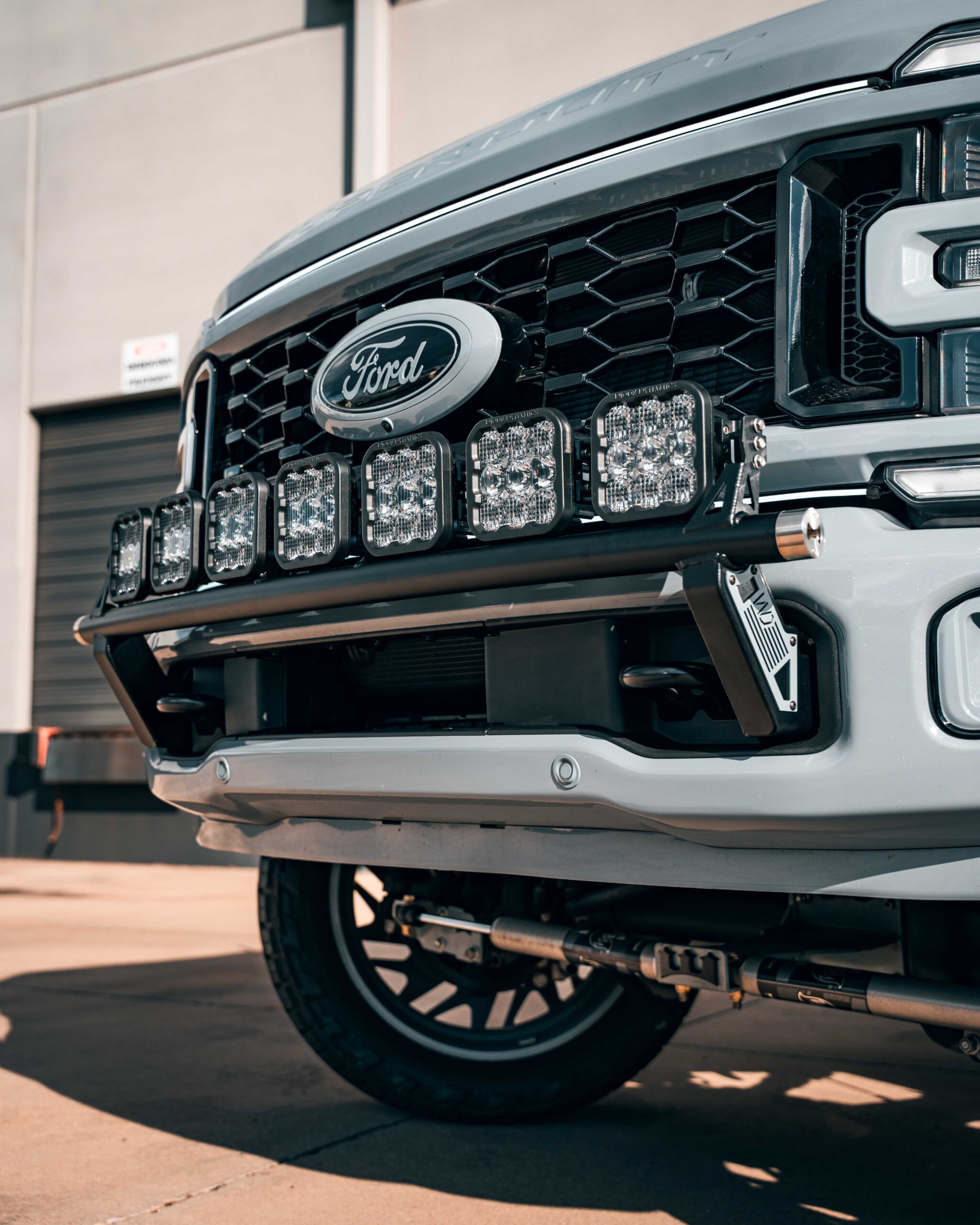 5th Gen - Ford F-250, F-350, F-450, F-550 Westcott Designs LIght Bar - Version 2 with Baja Designs XL7 Linkable Lights - Lifestyle 5