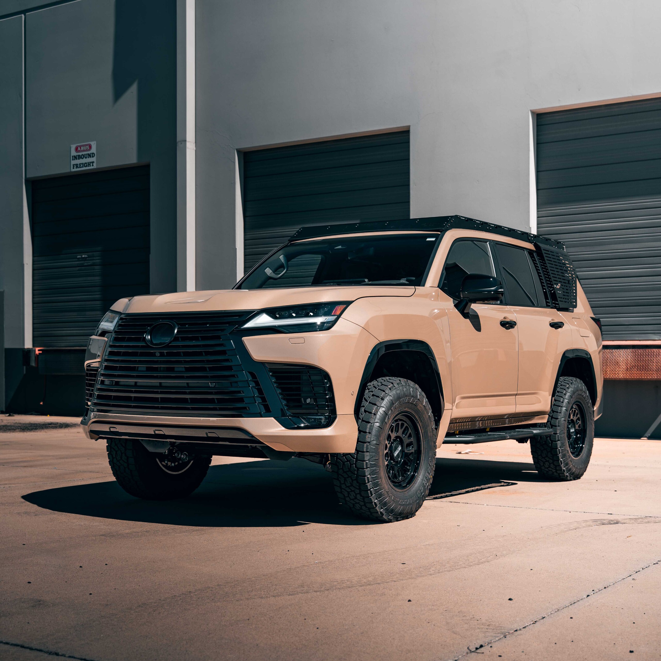 2025-2026 Lexus LX 700 & 600 Lo-Pro Roof Rack - Image 14