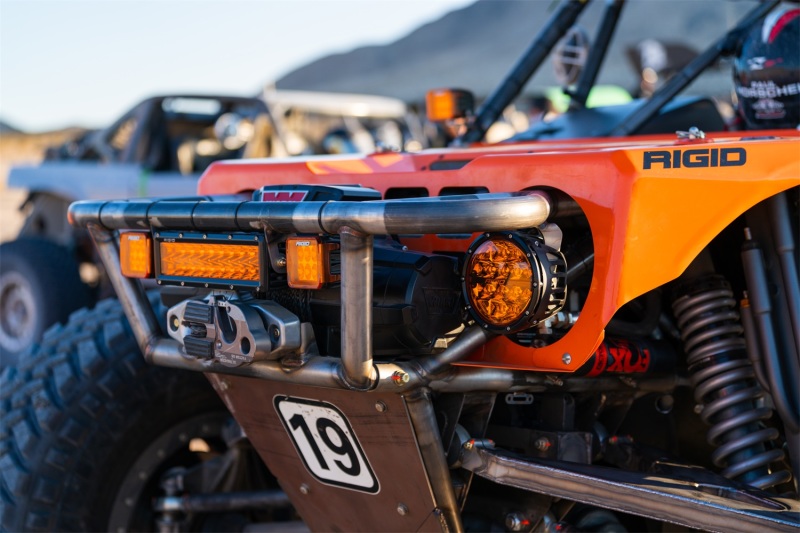 Rigid Industries 360-Series 6in SAE Fog w/ Amber PRO Lens - White (Pair) - Image 5